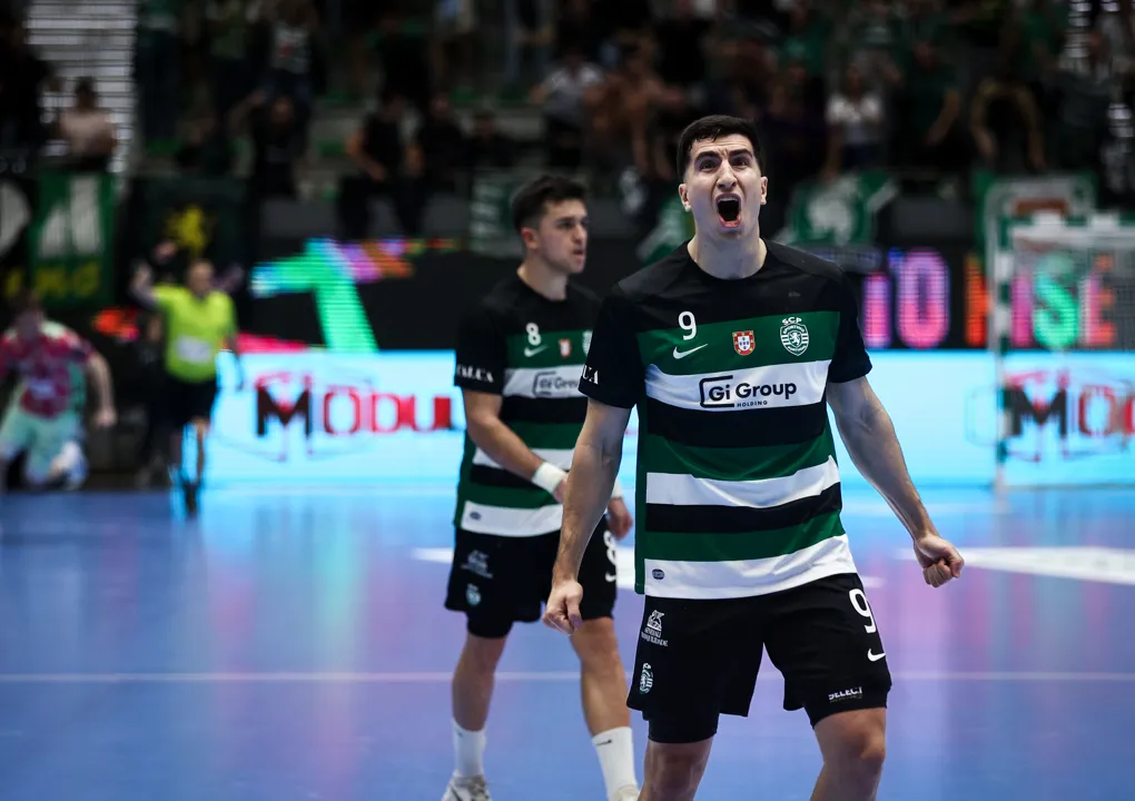 Two teams put their invincibility to the test in round 6