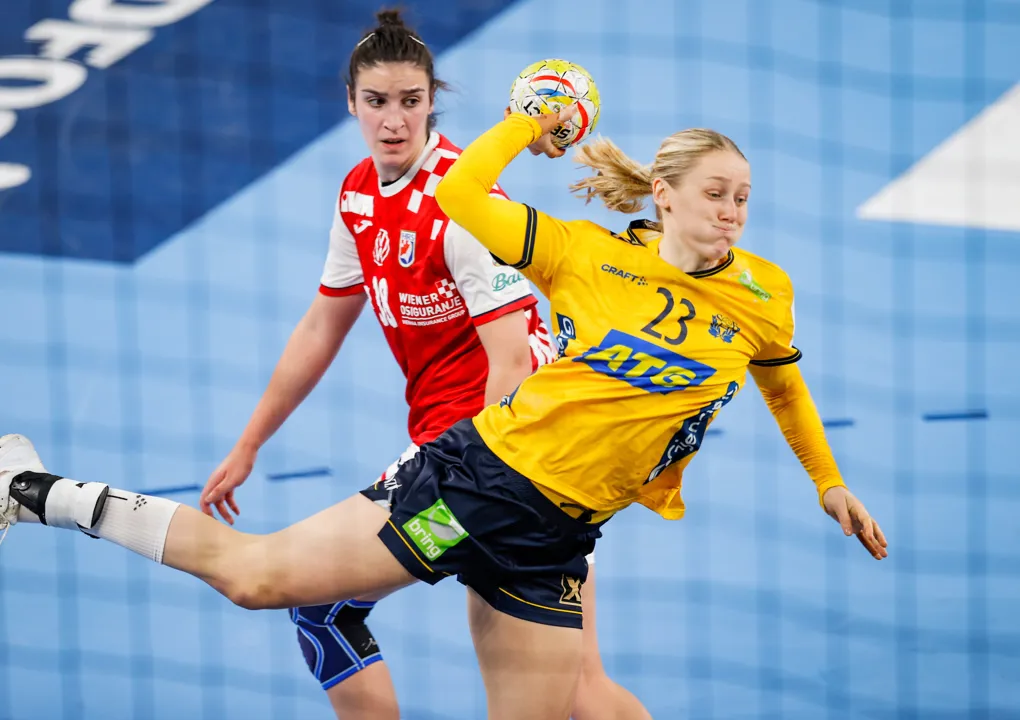 Sweden cement spot on final weekend