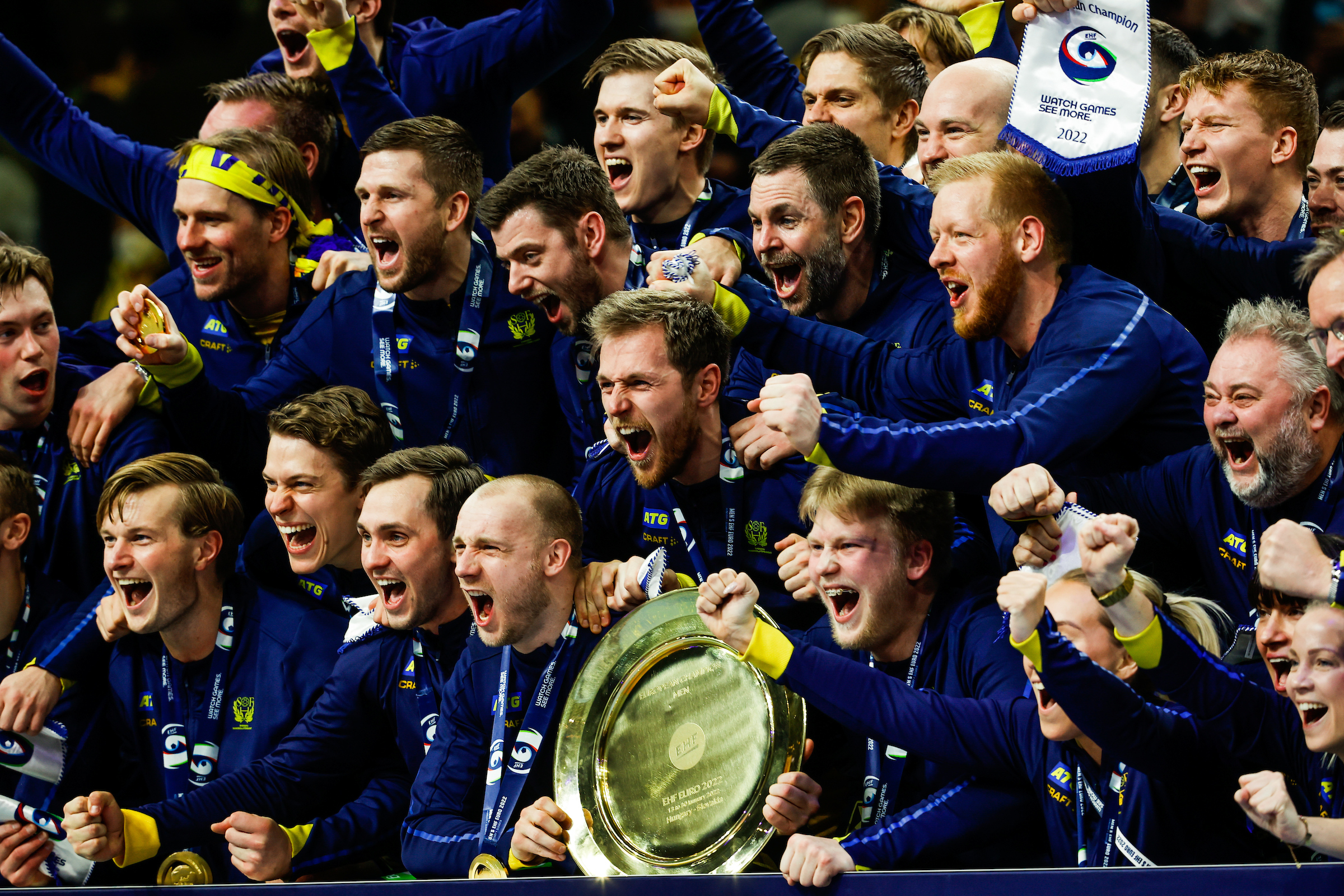 Record champions Sweden reclaim EHF EURO trophy
