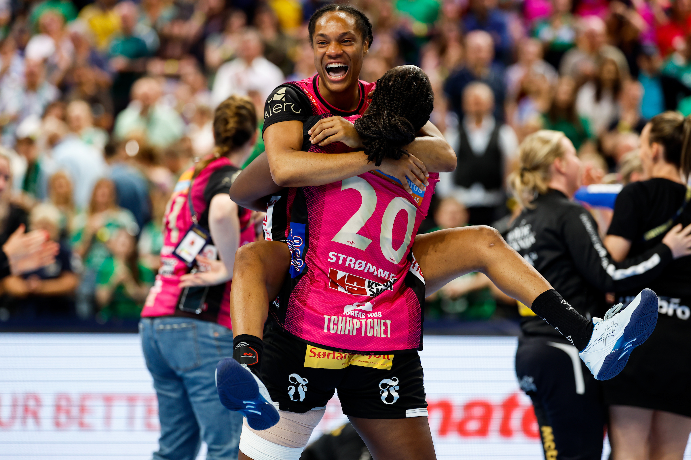 16 teams dare to rise in the EHF Champions League Women
