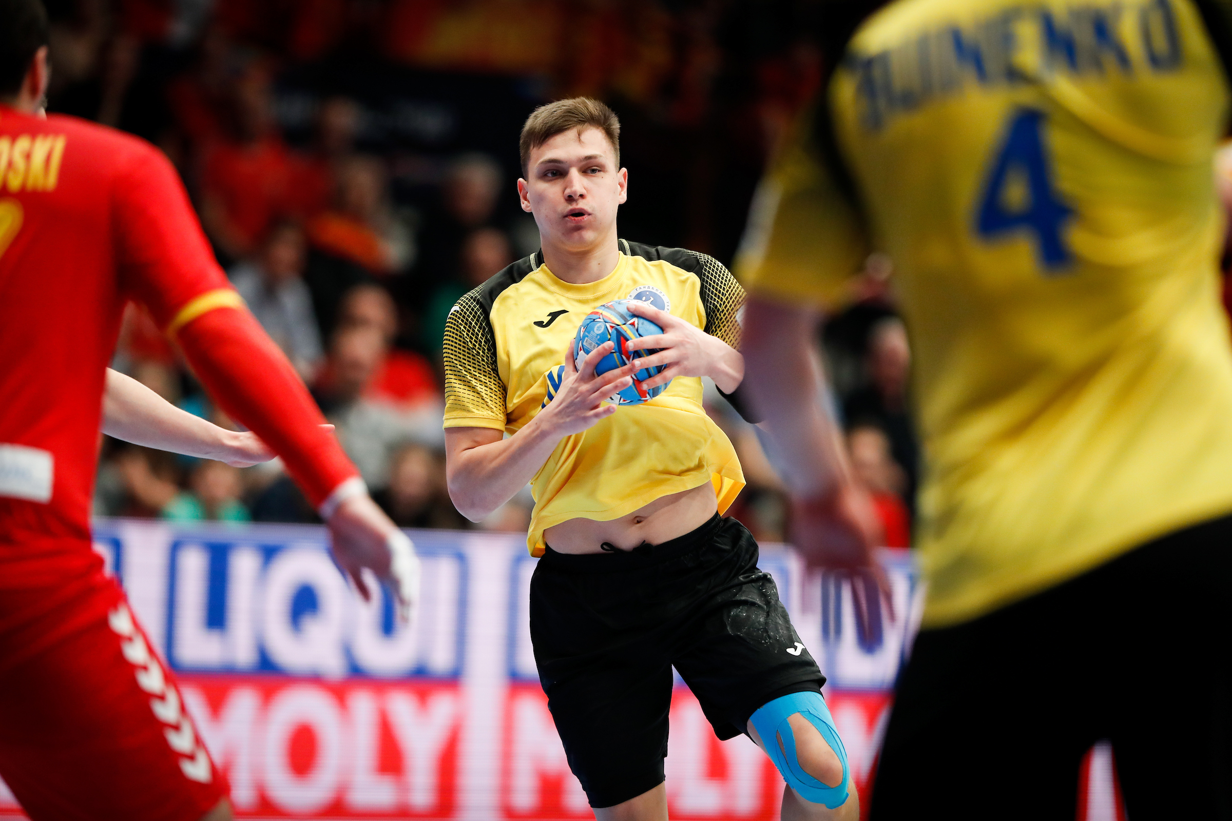 Rejuvenated Ukraine seek success with new coach