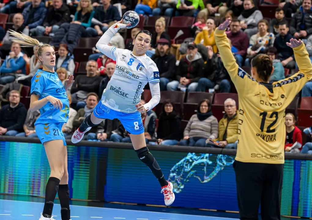 SUMMARY: Vipers and CSM book QF tickets; Neagu hits the milestone in MOTW