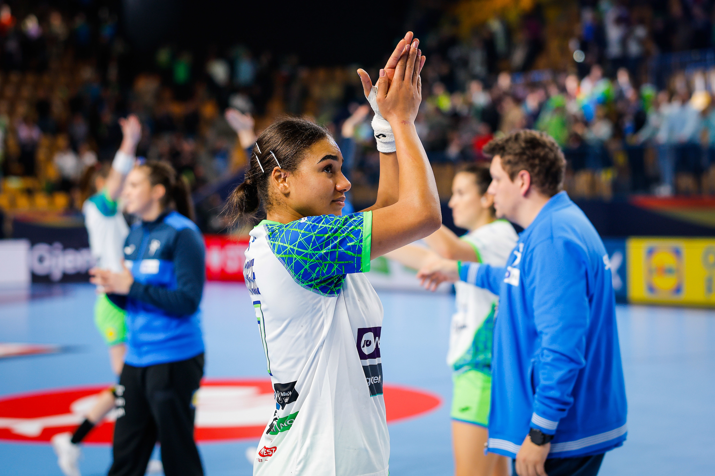 Slovenia end 18-year wait for main round