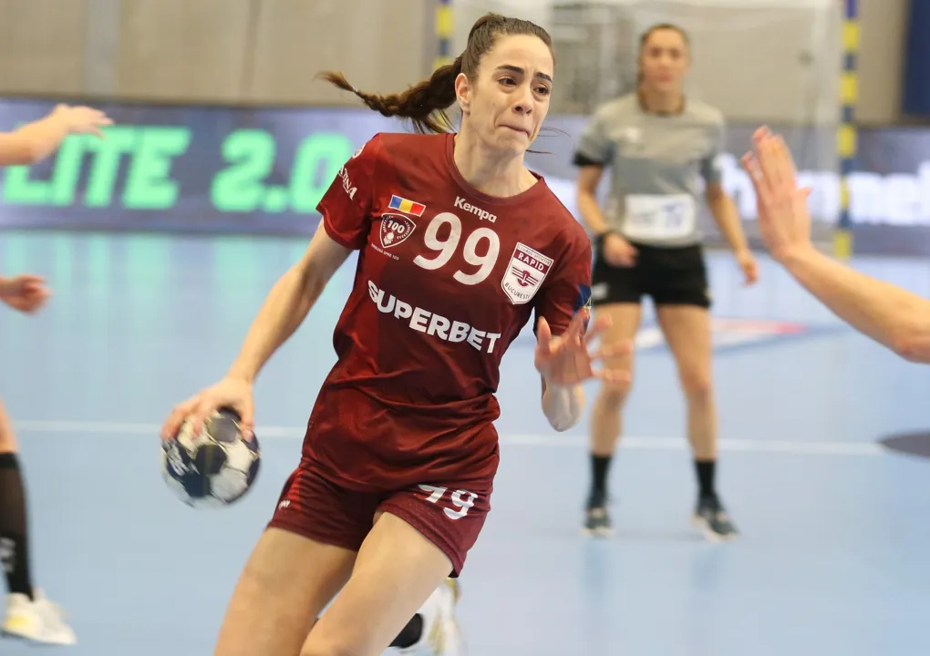 Kapitanovic and Grozav lead Rapid to second straight win