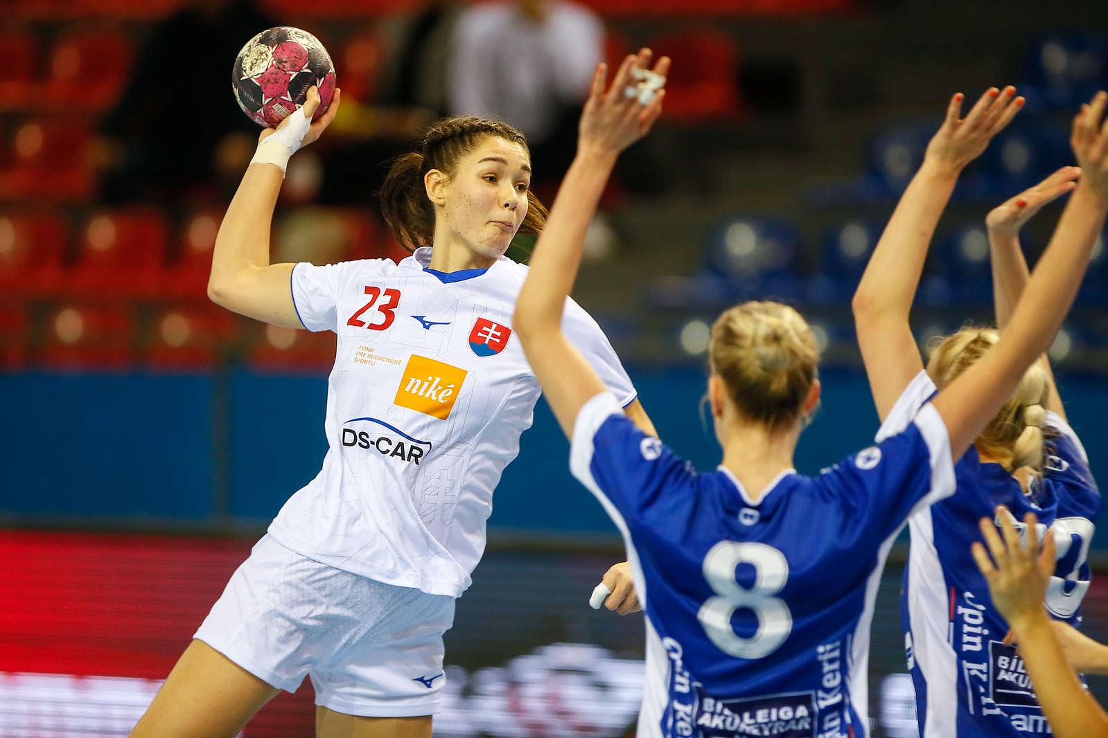 17 nations hunting W19 EHF Championship glory