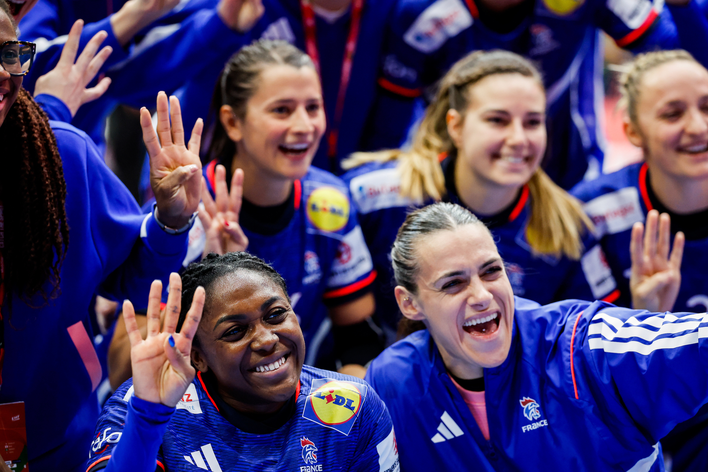 France and Hungary aim to stay unbeaten in Debrecen