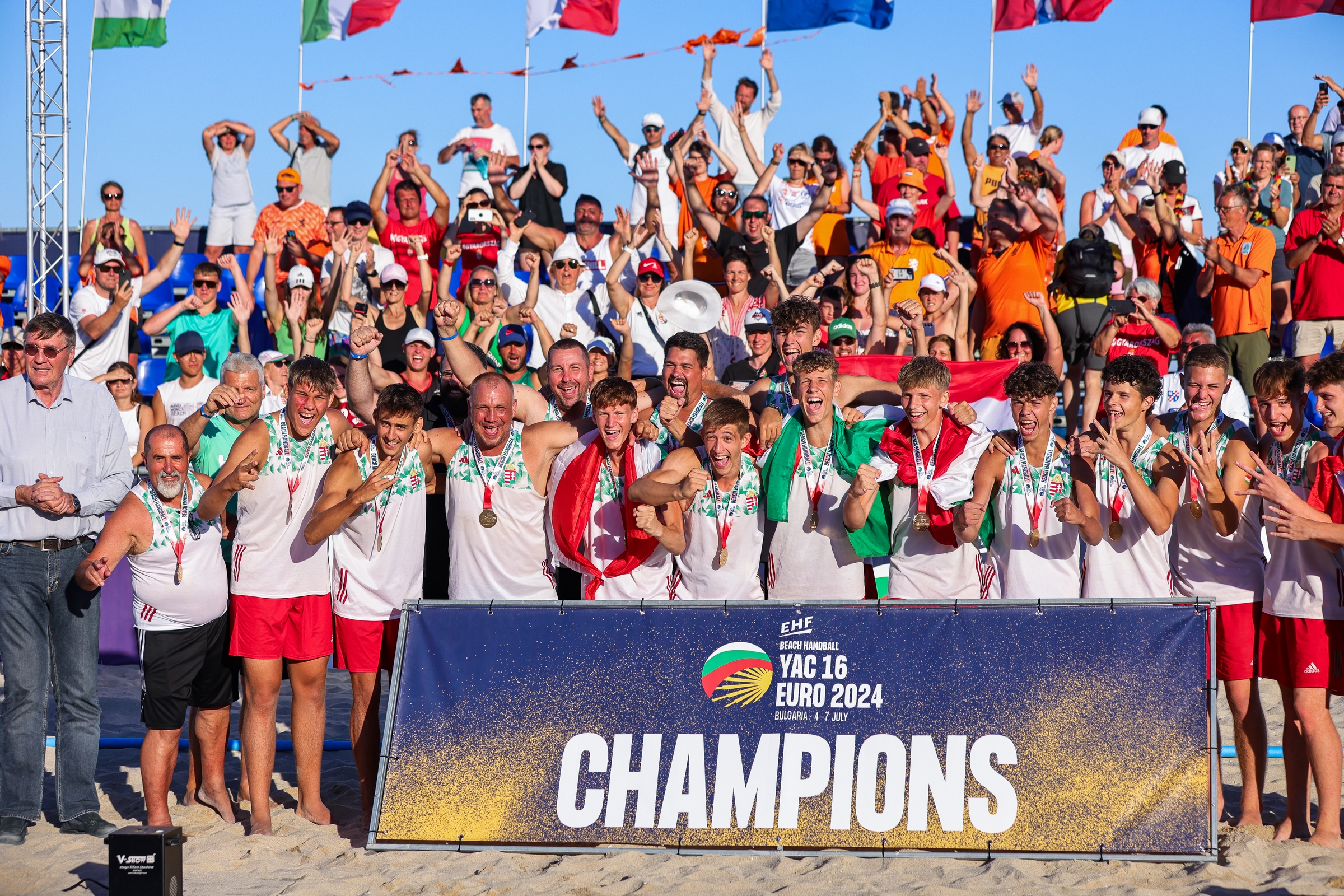 Netherlands and Hungary seal titles at the YAC16 Beach Handball EURO 2024