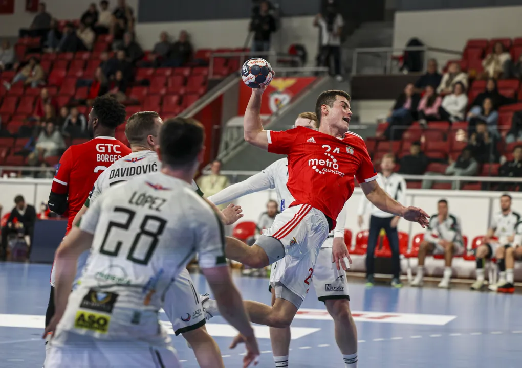 Montpellier still undefeated; Göppingen progress