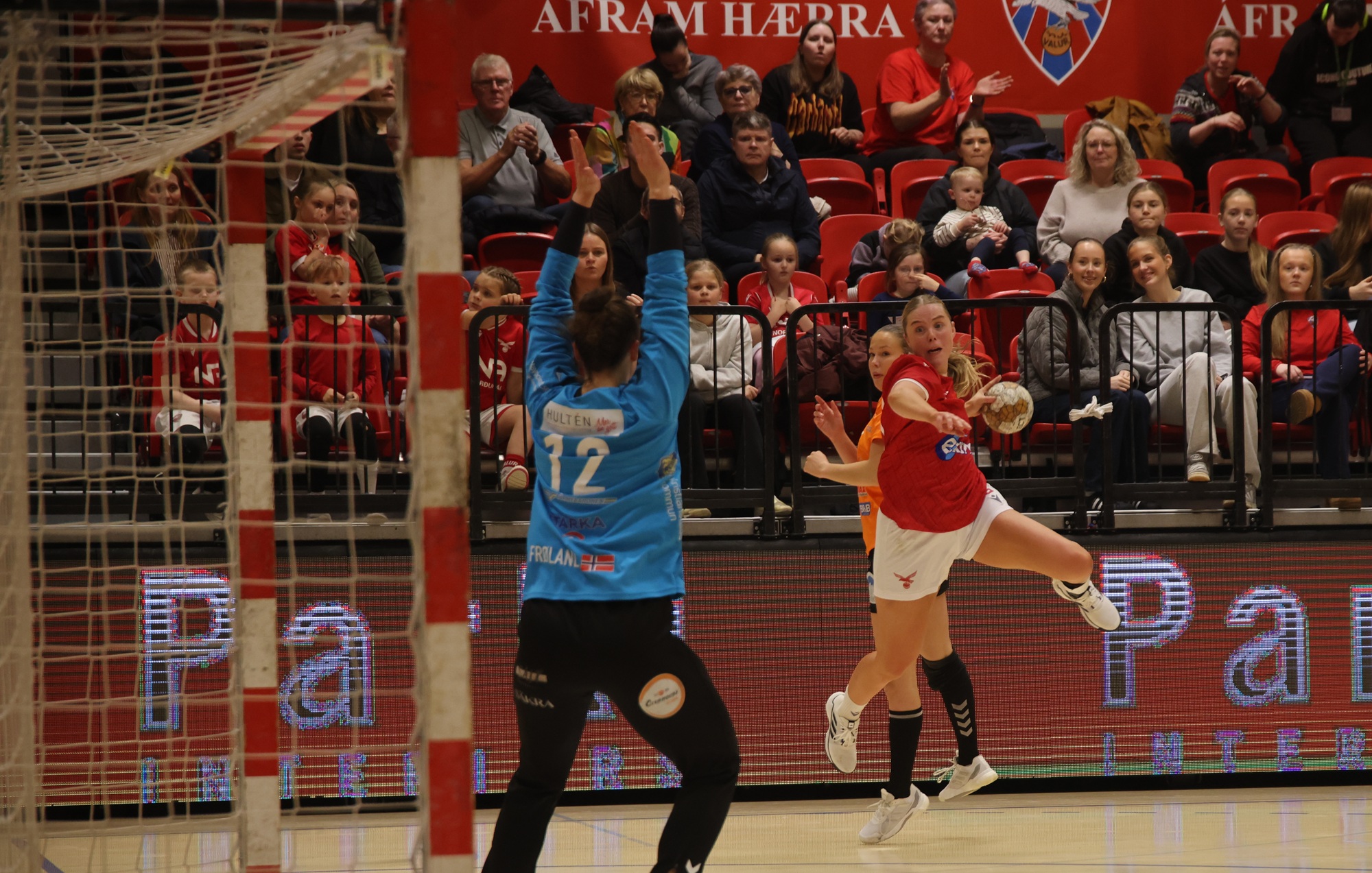 First quarter-finalist already to be confirmed as Last 16 opens