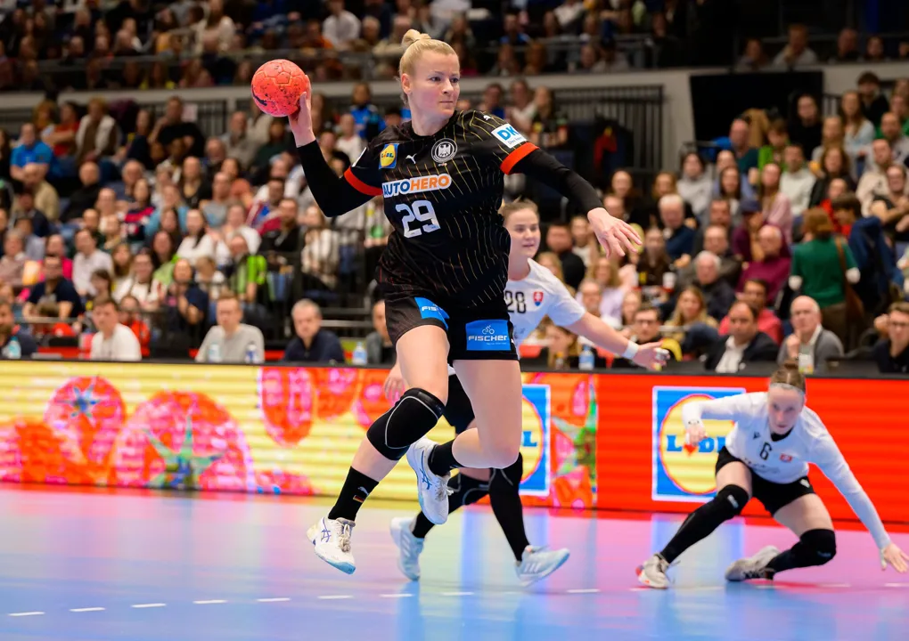 Six Thursday matches wrap up round 1 of qualifiers