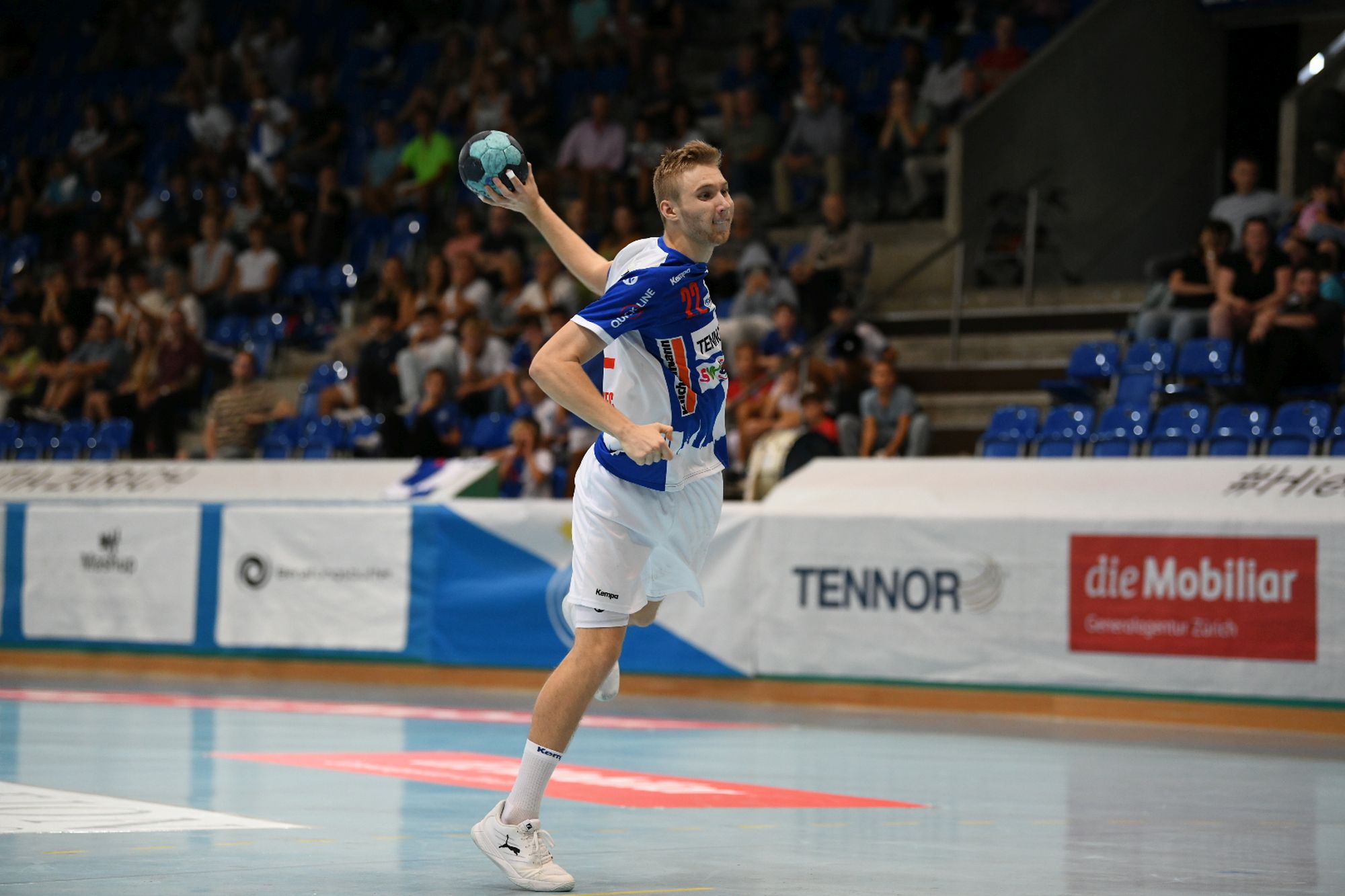 Amicitia Zürich's comeback headlines crunch weekend