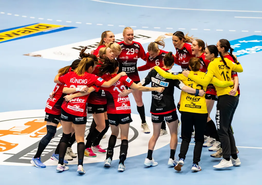 Thüringer reach quarter-final; Lublin take long-awaited win