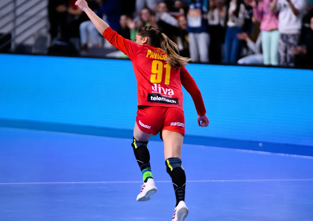 Hosts Montenegro hope for perfect start against Spain