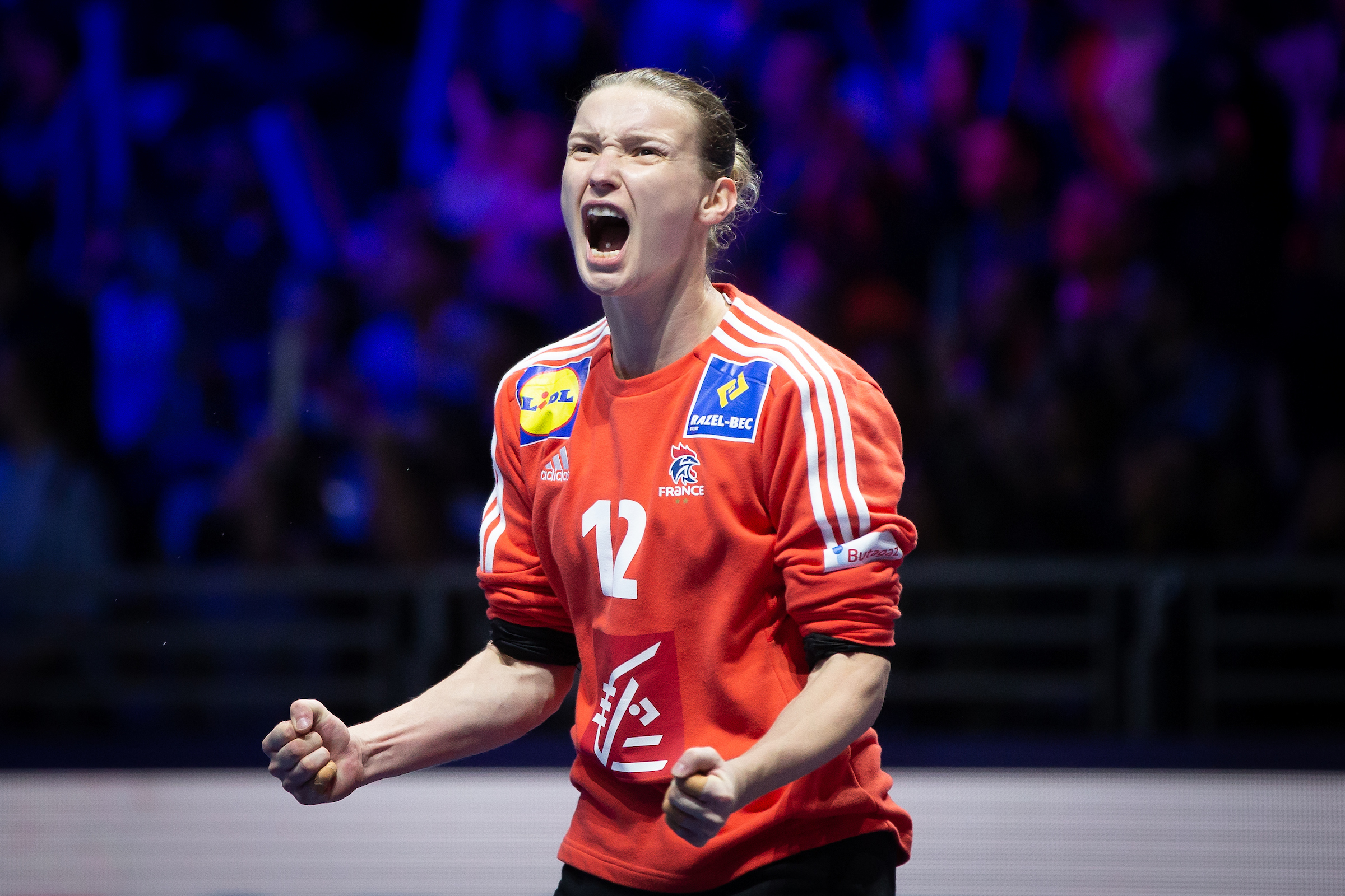 Women at the Heart of the Game: Amandine Leynaud's success 