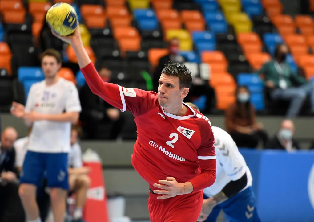 Six places in final qualification stage up for grabs
