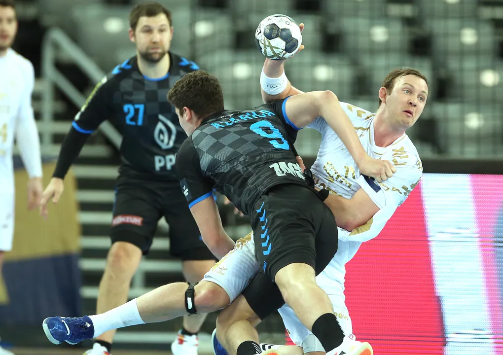 Reinkind’s buzzer-beater shocks Zagreb