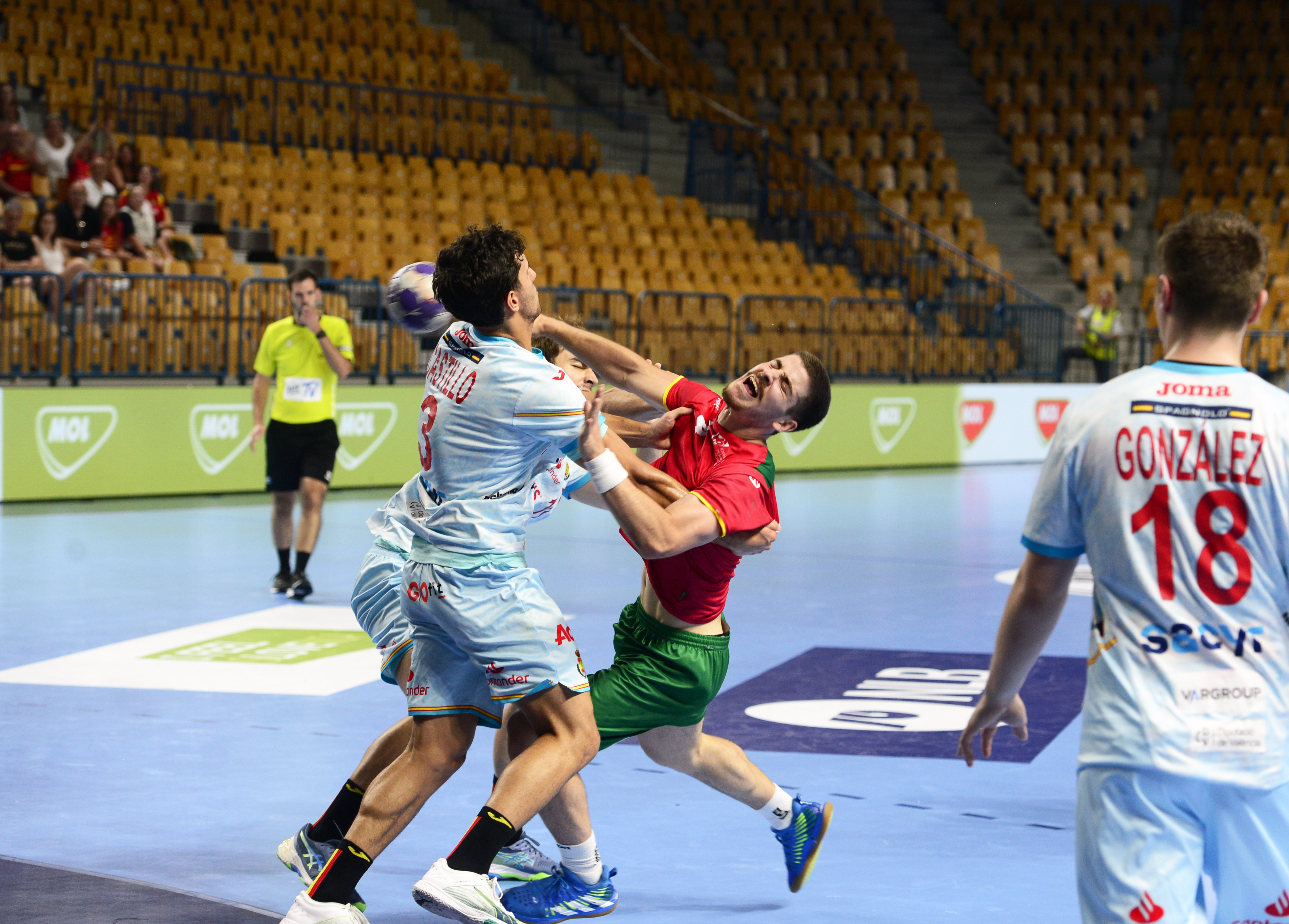 LIVE BLOG Key battles for semifinals at the Men's 20 EHF EURO 2024
