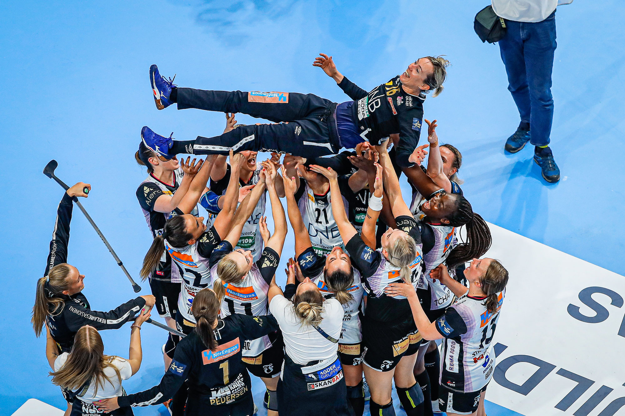 Another title push for the reigning queens