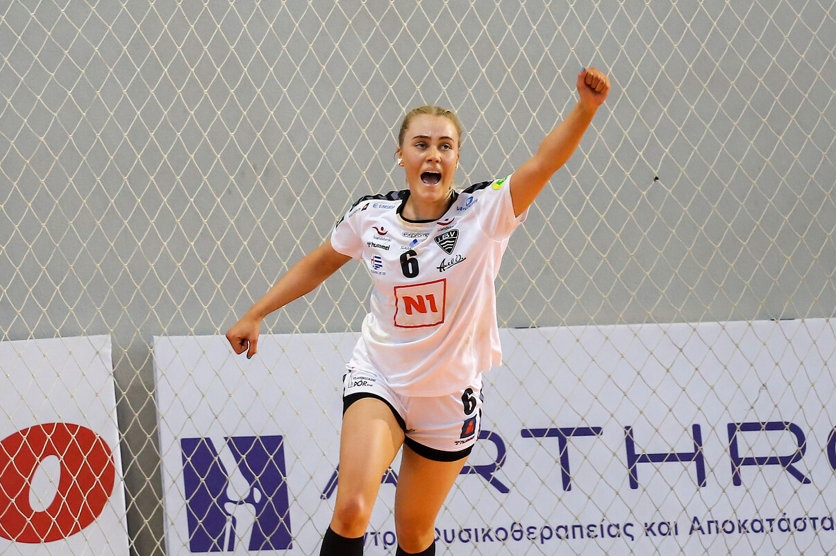 Last 16 opens with double-headers in Iceland and Spain