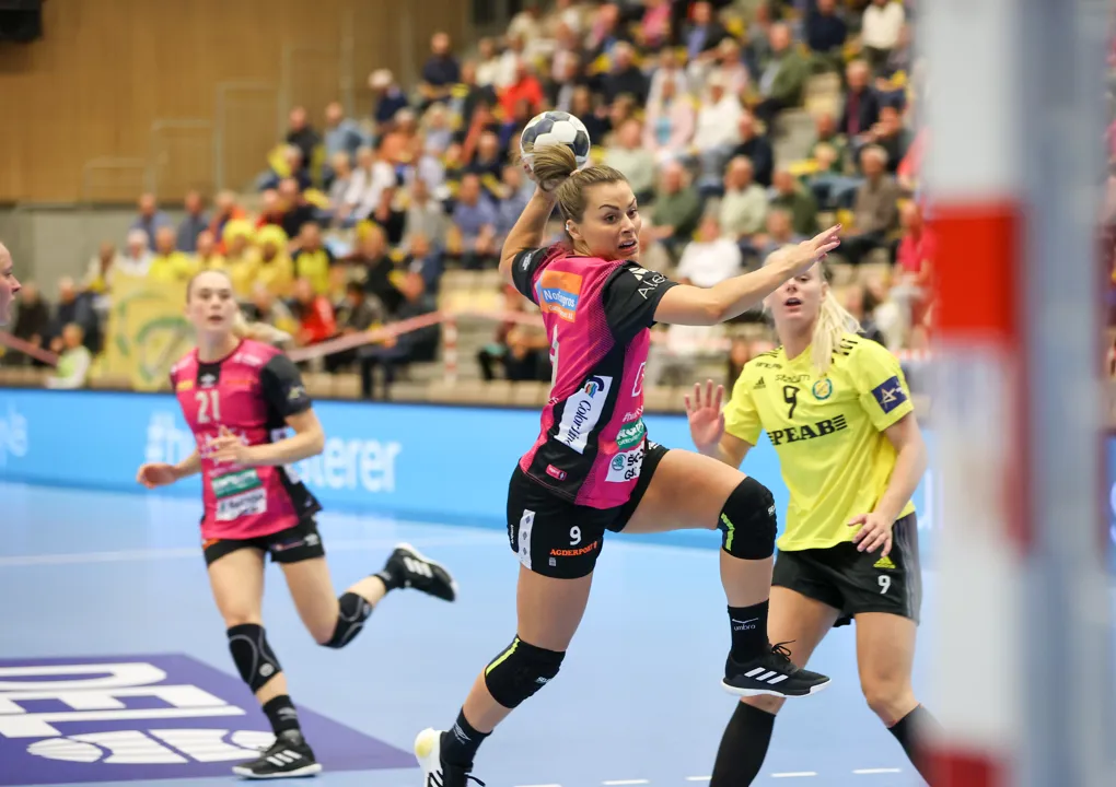 Stellar Mørk drives Vipers past Sävehof